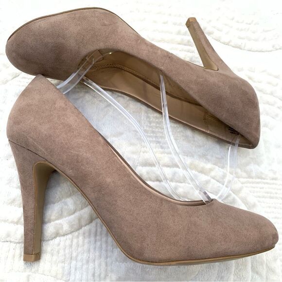 Kelly & Katie Shoes - KELLIE & KATIE Elegant Taupe High Heel Pumps Size 9
